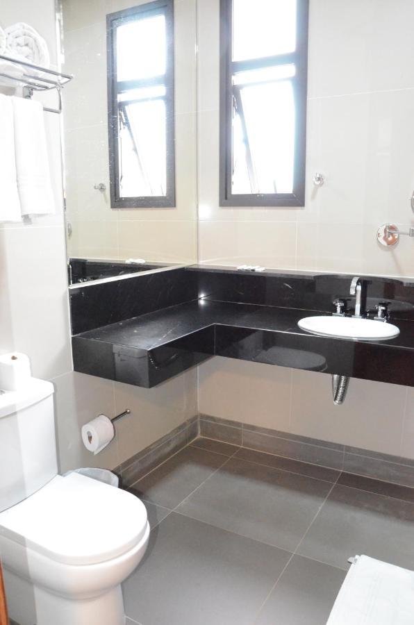 Superior Double or Twin Room,1011369589:JPEG